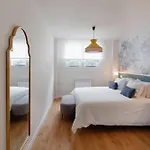 En El Centro Apartment
